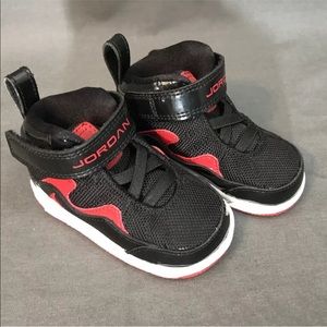 Jordan Flight TR '97 Toddler Basketball Shoes 4C